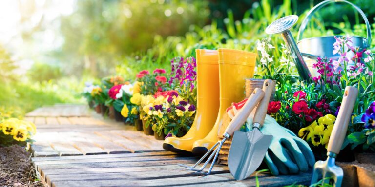 What are the top 10 landscaping trends in homes worldwide?