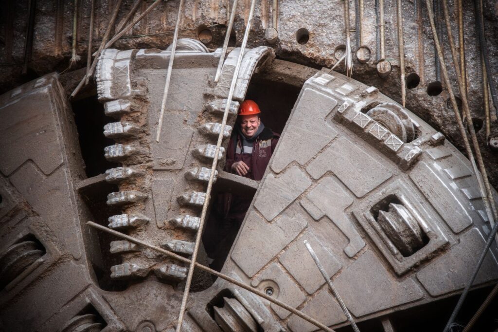 China tunnel boring machines export